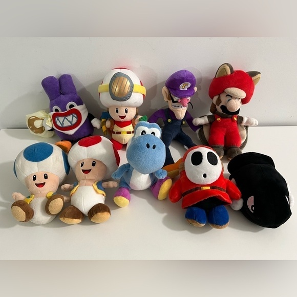 Nintendo Super Mario Bros. Plush lot of 9 - Picture 1 of 7